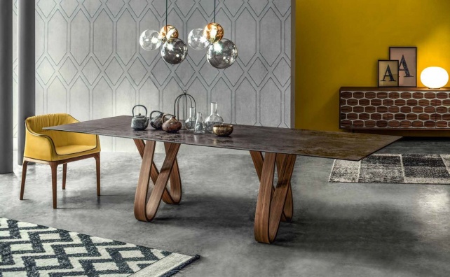 Butterfly dining table